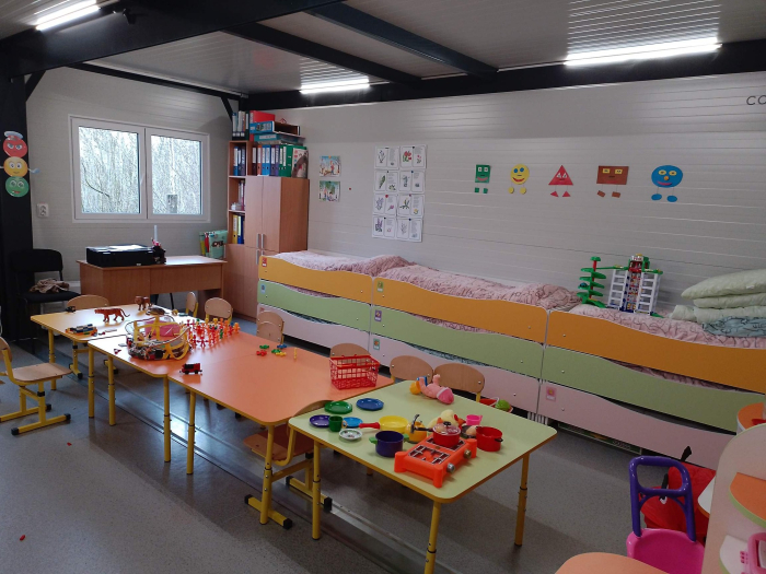 Под Киевом в селе Загальцы Бучанского района установили модульный детский сад.