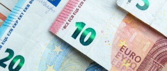 Курс валют в Украине 30 апреля 2023: сколько стоит доллар и евро