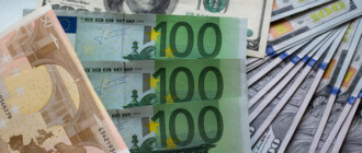 Курс валют в Украине 18 апреля 2023: сколько стоит доллар и евро