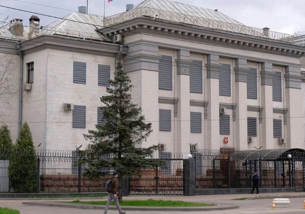 В здании посольства РФ в Киеве предлагают разместить музей Московии. 