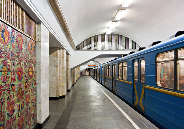 В Киеве будут сокращены интервалы между поездами метрополитена. 