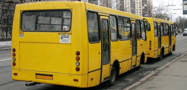 
В Киеве во время тревог общественный транспорт будет довозить пассажиров до укрытия 