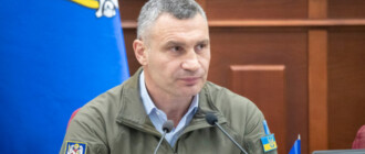 Ночью киевляне ощущали "вибрации". Кличко объяснил: Новое мощное оружие едет на фронт