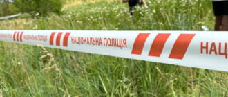 Облила бензином, підпалила, скинула в болото: на Київщині викрили вбивство. ФОТО, ВІДЕО