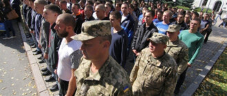 ТЦК обязал киевлян явиться в военкомат в течении 10 дней: юрист рассказал, законно ли это