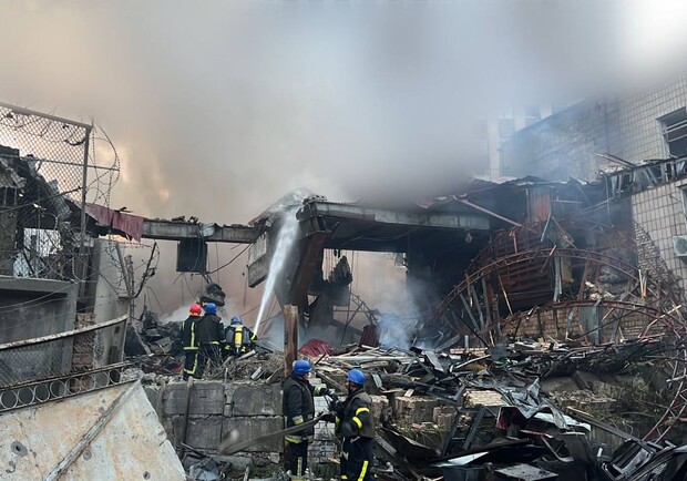 Взрывы в Киеве ночью 30 августа: двое погибших, трое пострадавших 