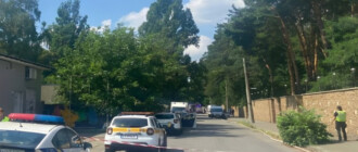 В Петропавловской Борщаговке в здании МВД взорвался снаряд: есть жертвы, — СМИ В Петропавловской Борщаговке в здании МВД взорвался снаряд: есть жертвы, — СМИ