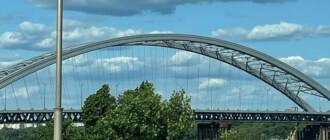 В Киеве цену на песок для строительства моста завысили на 6,5 миллиона гривен