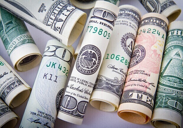 Курс валют в Украине 22 ноября 2023: сколько стоит доллар и евро. 