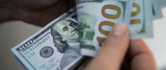 Курс валют в Украине 7 декабря 2023: сколько стоит доллар и евро