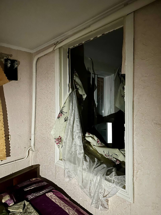 4 пострадавших, побитые дома и авто: последствия ракетной атаки по Киеву.