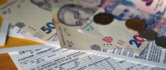 "Могут заплатить за два года вперед": у кого в Украине самый большой долг по коммуналке