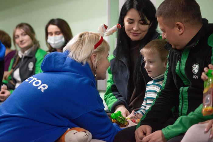 Более 17 000 оказанных медицинских услуг: АЗК UPG и FRIDA Ukraine продолжают помогать гражданским фото 1