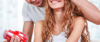 Как выбрать идеальный подарок на 8 марта для любимой?