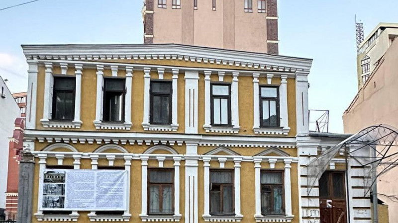Найбільша кількість онлайн-курсів із пошиття корсетів: на Київщині зафіксували рекорд