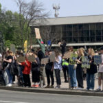 "Люди повинні знати, яке там пекло": в Києві відбулася акція на підтримку військовополонених