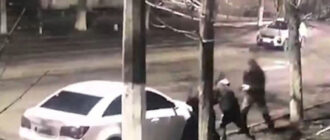 Подкрались сзади и ударили кирпичом по голове: в центре Киева обокрали военнослужащего