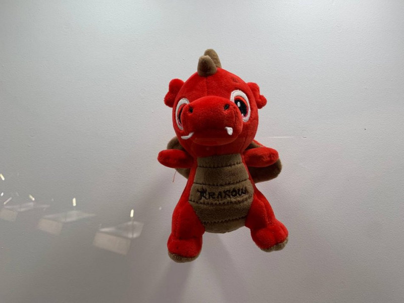 Світ дитинства під час війни: в музеї Тараса Шевченка в Києві відкрилась виставка "Вийти з тіні"