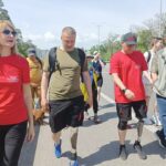Зібрали понад пів мільйона гривень для ветерана ЗСУ: на Київщині відбувся благодійний піший марафон