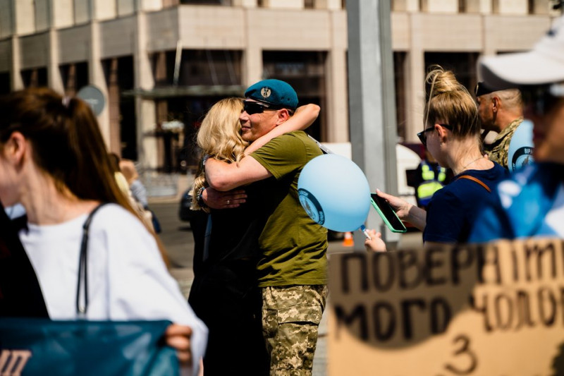 У Києві до Дня морської піхоти на акцію зібралися родичі полонених морпіхів