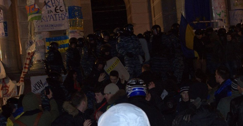 Шевченківський суд Києва закрив одну із справ стосовно розгону протестувальників Євромайдану у 2013 році