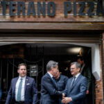 Блінкен із Кулебою пообідали у "Ветерано Піца"
