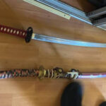 Киянин ходив по вулицях з автоматом, а потім з самурайським мечем зустрічав поліцію
