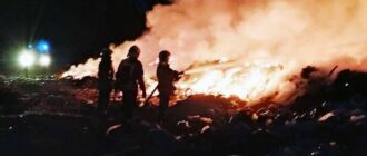 Поблизу Таращі на Київщині з ночі гасили пожежу на сміттєзвалищі