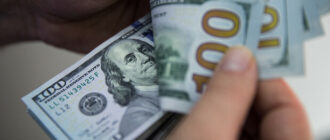 В Украине стремительно растут доллар и евро: причины и прогнозы