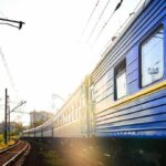 Укрзалізниця запускає додаткові потяги до Одеси та в напрямку Карпат