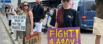 "Байдужість вбиває": в Києві провели акцію на підтримку військовополонених