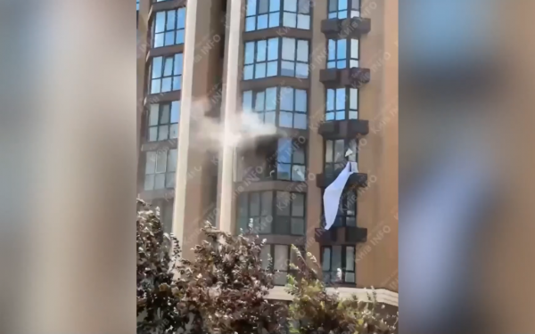 
В Киеве произошел взрыв в многоэтажке: в чем причина (видео)
