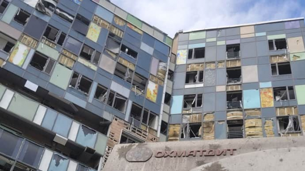 Ракетний удар по Києву: У лікарнях залишаються 33 дорослих і 6 дітей з "Охматдиту"