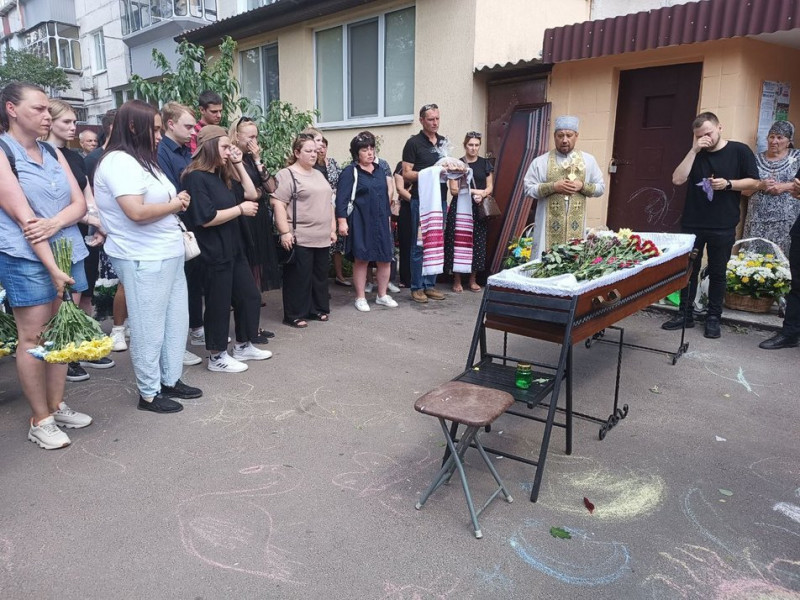 На Київщині попрощалися із Михайлом Терещенком, який загинув внаслідок російської атаки на столицю 8 липня