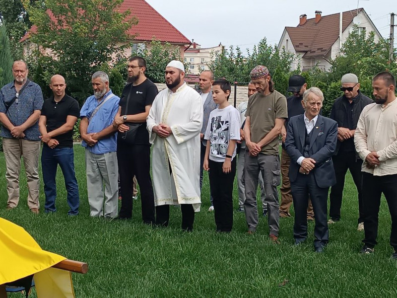 Казахського опозиційного журналіста Айдоса Садикова поховали на мусульманському кладовищі поблизу Києва