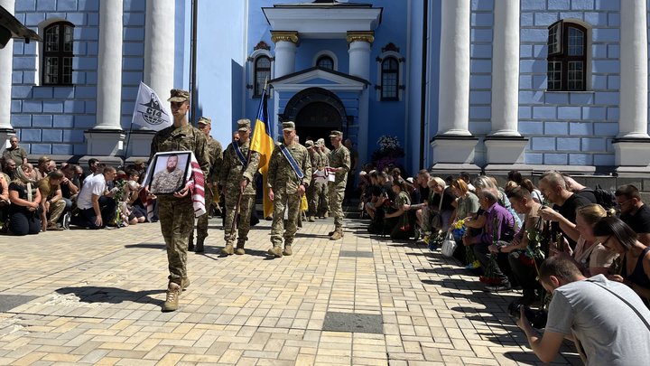 У Києві попрощалися з військовим Володимиром "Ірландцем" Сергієвським