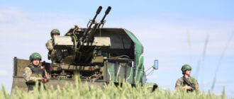 Почти 10 часов тревоги: ВС РФ пытались массированно атаковать Киев, детали (фото)