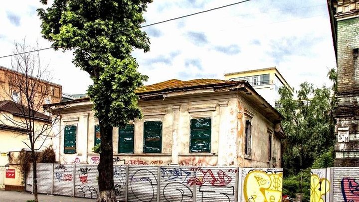 Ремонт чи реконструкція: на Бессарабському ринку у центрі Києва — будівельні роботи. Що кажуть у КМДА