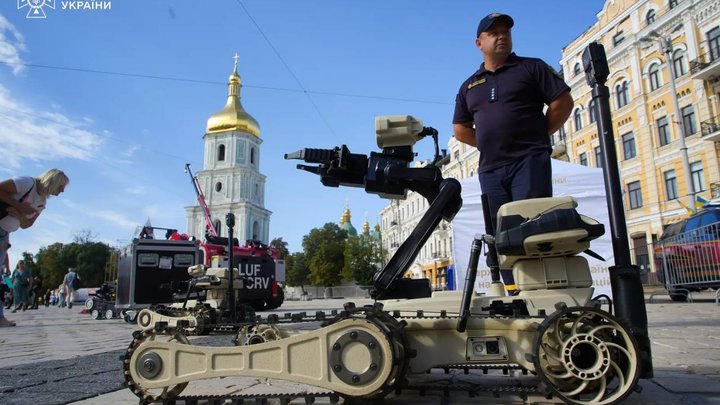 У Києві проходить виставка безпілотників та роботизованої техніки