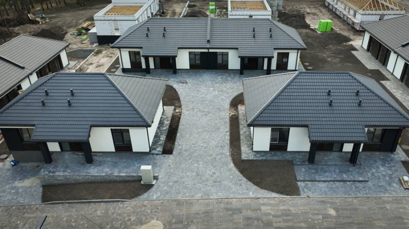 На Київщині завершують будівництво першого в України інклюзивного містечка для військових — Кравченко