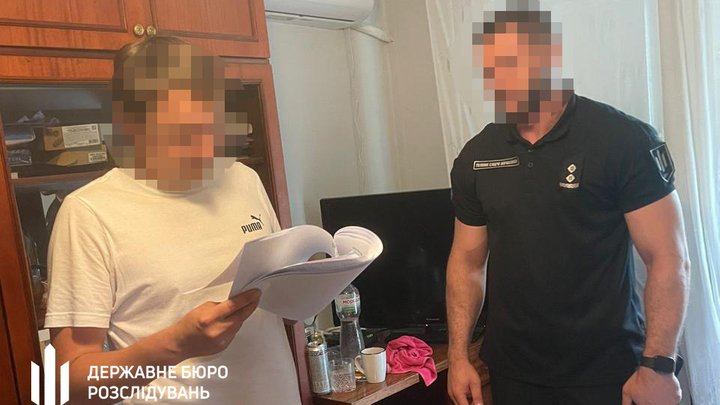 Столичний прокурор вилучив 4,2 млн грн під час обшуків та забрав їх собі — ДБР