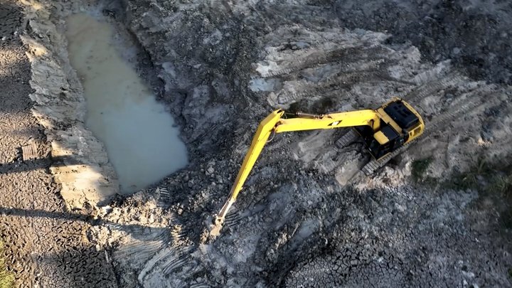 У Києві під час загальноміської толоки назбирали понад 3 тисячі кубометрів сміття: скільки людей долучилося