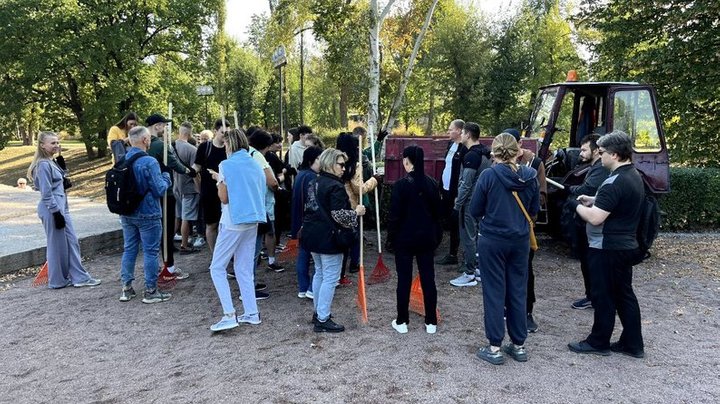 У Києві під час загальноміської толоки назбирали понад 3 тисячі кубометрів сміття: скільки людей долучилося