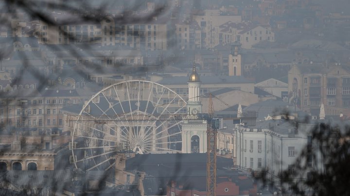 Укргідрометцентр попереджає про погіршення якості повітря через пил з Каспію