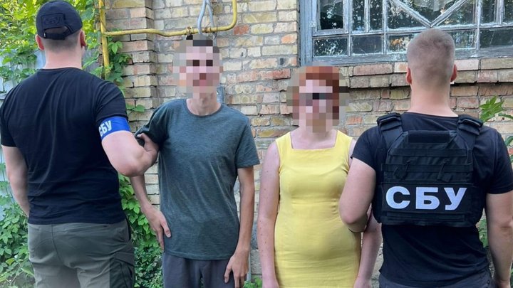 У Києві затримали чотирьох містян за підозрою в підпалі автівок ЗСУ на замовлення російських спецслужб