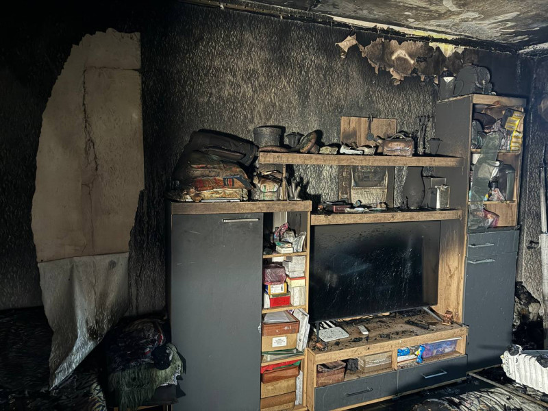 "Чую гучний свист і вибігаю за дві стіни": мешканці будинку в Солом'янському районі столиці про пережиту ніч