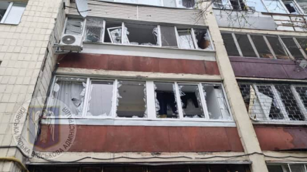 У Києві внаслідок атаки російських дронів постраждали 6 людей У Києві внаслідок атаки російських дронів постраждали 6 людей