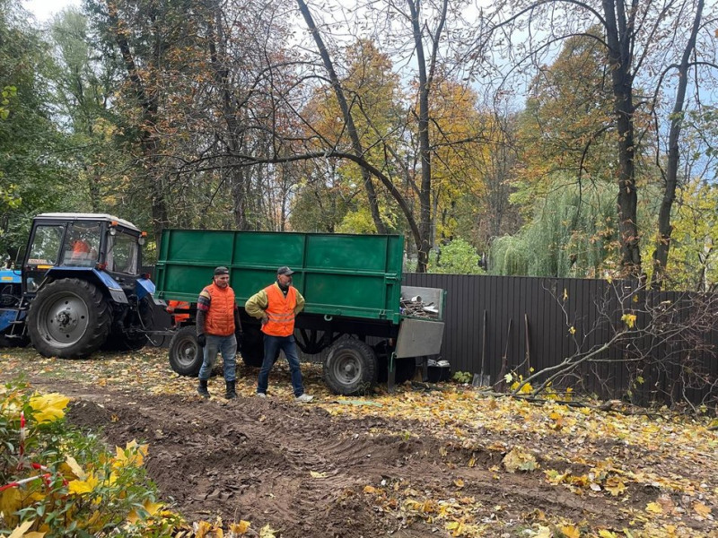 Нічна атака РФ на Київ: як мешканці поруйнованого будинку долають наслідки та оговтуються від пережитого
