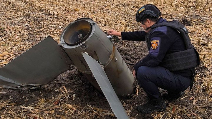 Фермер знайшов на одному з полів Київщини залишки ракети С-300