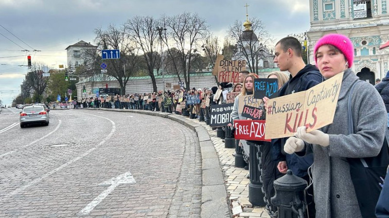 "У них одна мрія — воля": в Києві пройшла акція, присвячена військовополоненим